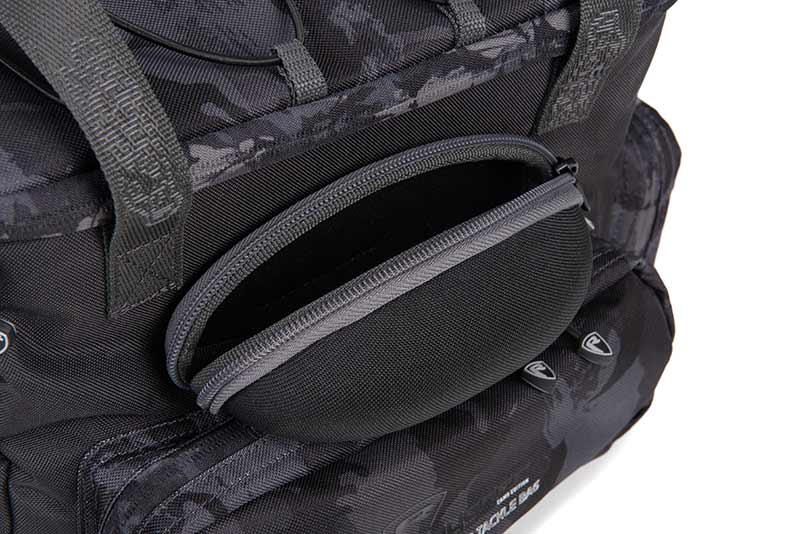 Rucksack mit Boxen Fox Rage Voyager Tarnfarbe Medium