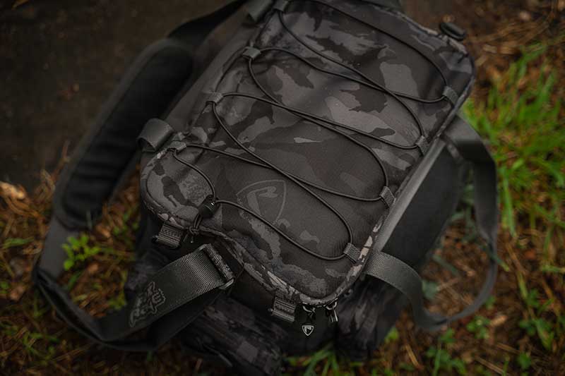 Rucksack mit Boxen Fox Rage Voyager Tarnfarbe Medium