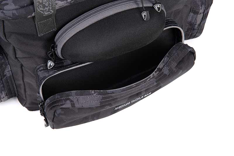 Rucksack mit Boxen Fox Rage Voyager Tarnfarbe Medium