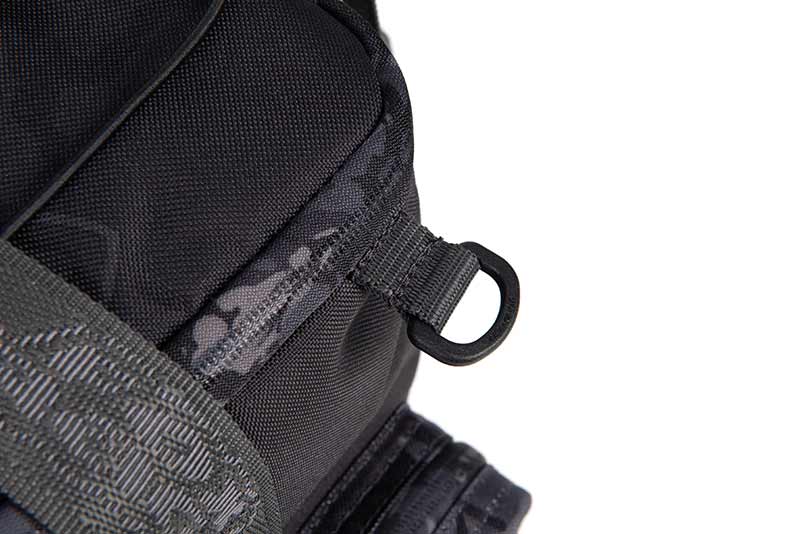 Rucksack mit Boxen Fox Rage Voyager Tarnfarbe Medium