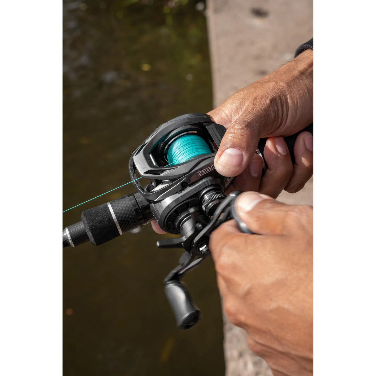 Carrete Zebco Demonic XT 200 LHW 5BB 0.20mm/140m