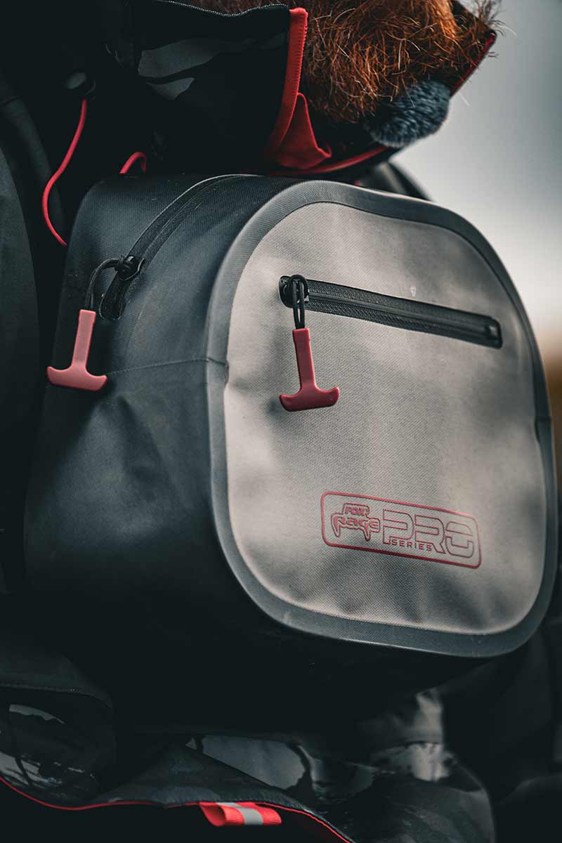 Brust-Rucksack Fox Rage Pro Series Wasserdicht